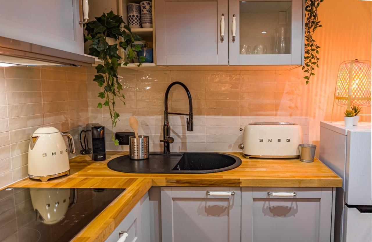 Nice Vieille Ville Appartement Neuf Et Cosy, Deux Chambres, 6 Couchages 외부 사진